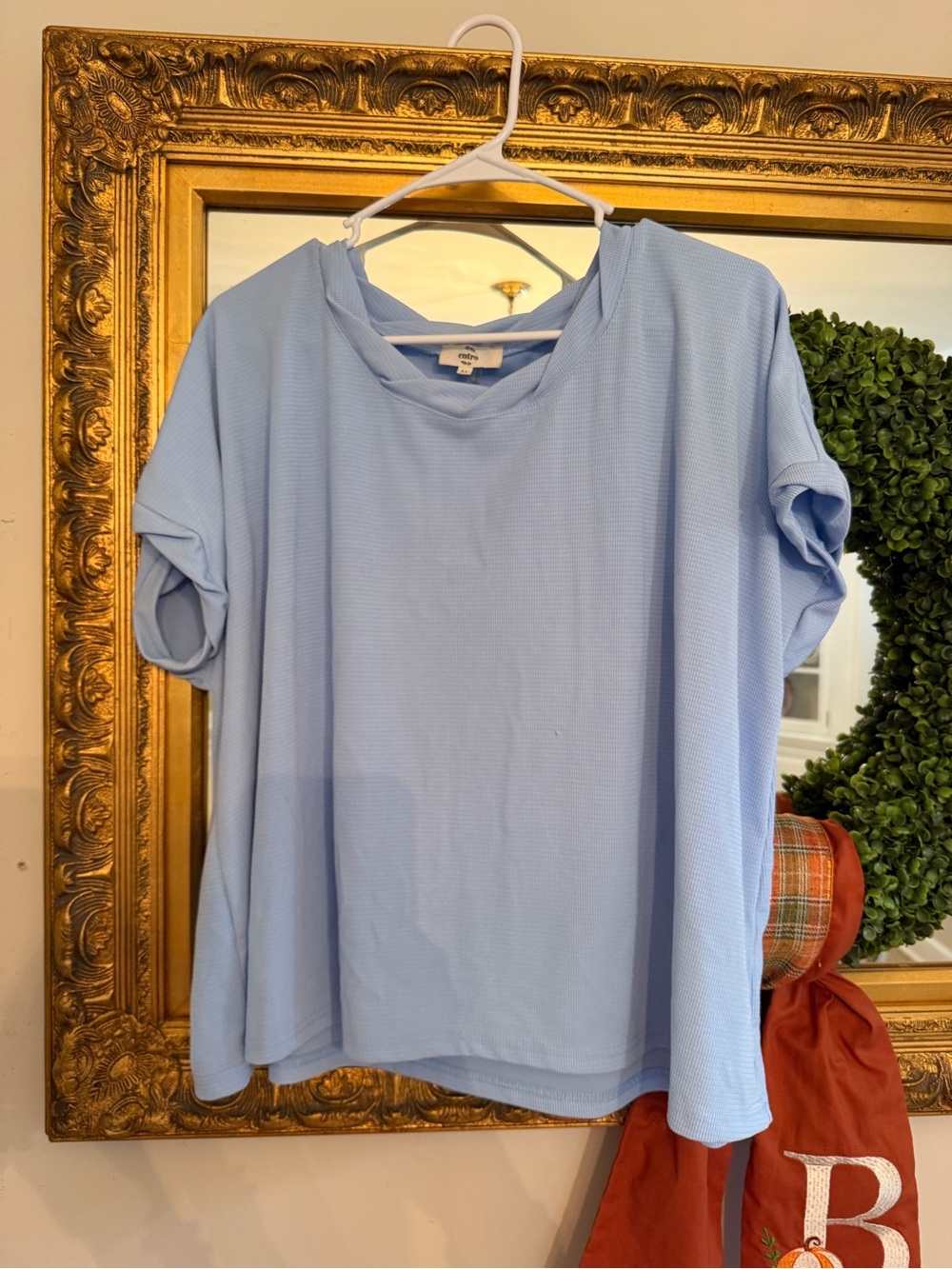 entro Light Blue Short Sleeve Women's Tee